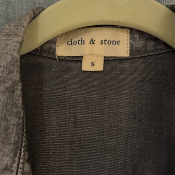 Cloth & Stone Charcoal Button-Up Shirt - Picture 3 of 4